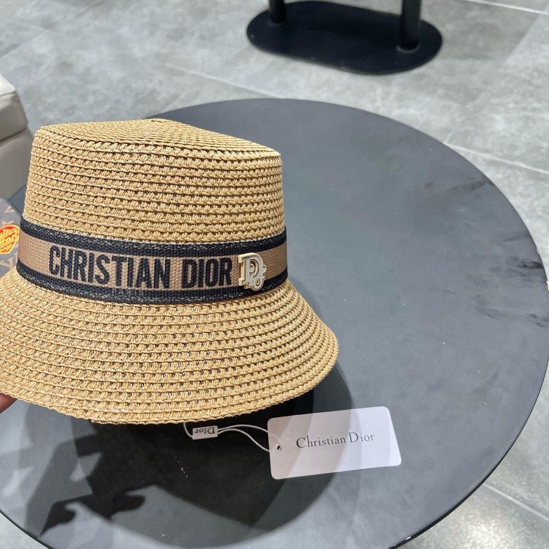 Christian Dior Caps